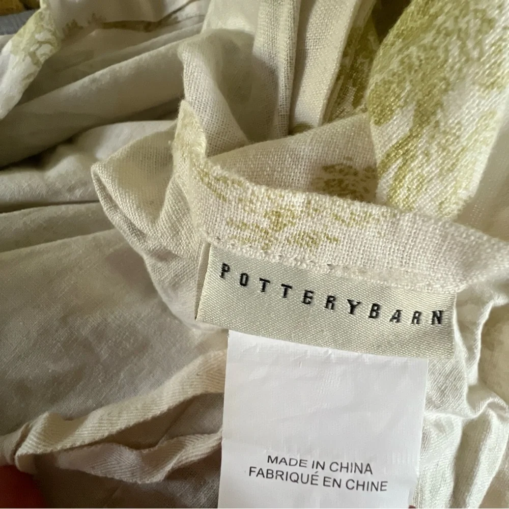 Pottery Barn Cream and Light Yellow Floral Duvet Cover